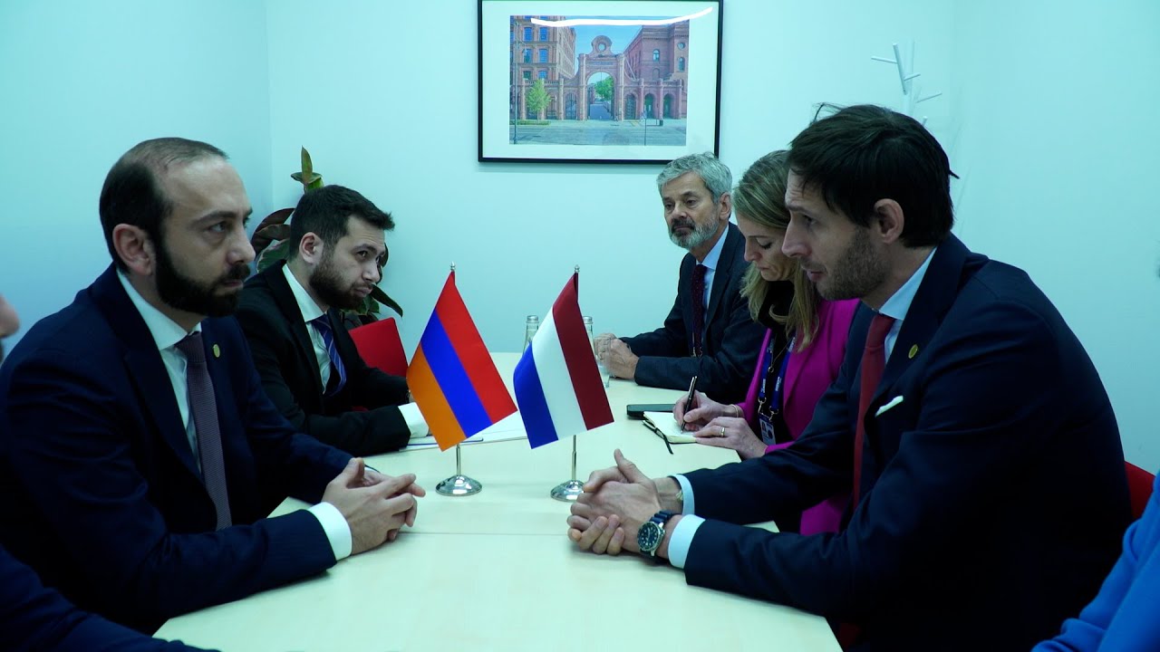 ԱՄՆ-ի և Ուկրաինայի նախագահների հանդիպումը, ըստ փորձագետի, զուրկ է իմաստից