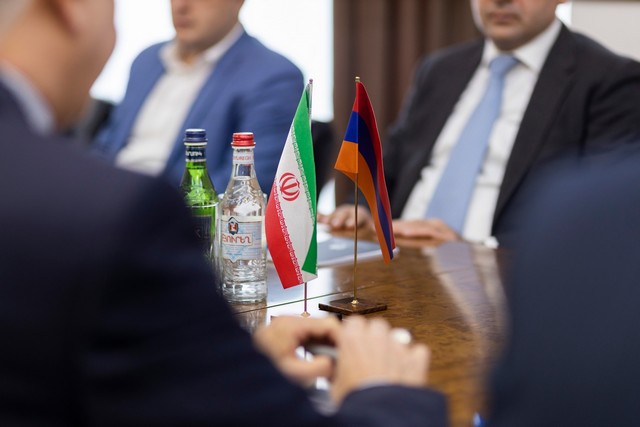 Փաշինյանը զորահանդեսի հրապարակային ցուցադրություն է նախատեսում՝ իբրև ապացույց 2022 թվականից հետո ձեռք բերված սպառազինության մասին